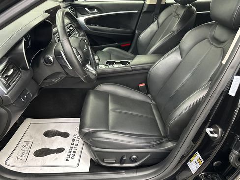 Used 2023 Genesis G70 2.0T AWD/4WD image 9