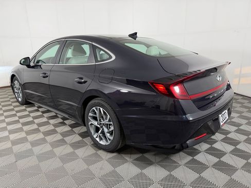 Used 2023 Hyundai Sonata SEL w/ Convenience Package FWD image 3