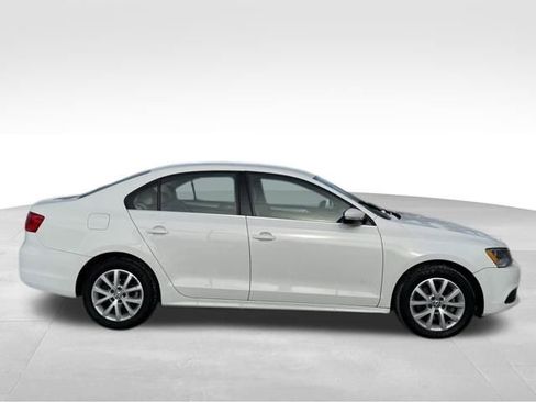 Used 2014 Volkswagen Jetta SE image 8
