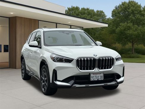 Used 2025 BMW X1 xDrive28i w/ Convenience Package image 4