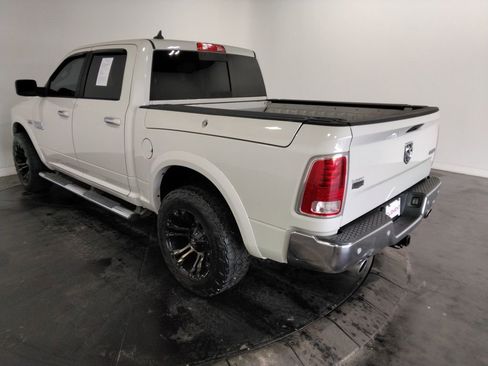 Used 2017 RAM 1500 Laramie w/ Convenience Group image 7