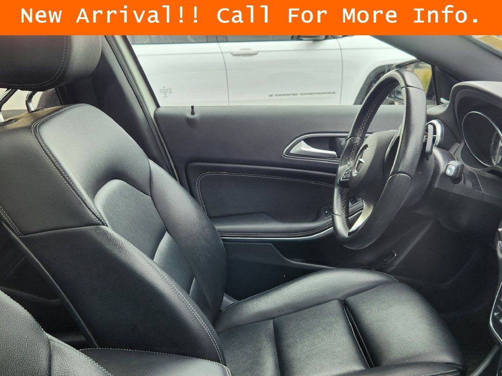 Used 2017 Mercedes-Benz GLA 250 4MATIC image 11