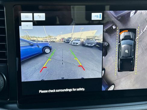 Used 2023 Ford F150 Raptor w/ Raptor Carbon Fiber Package image 18