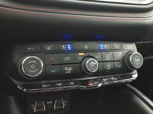 Used 2023 Dodge Durango GT AWD/4WD image 16