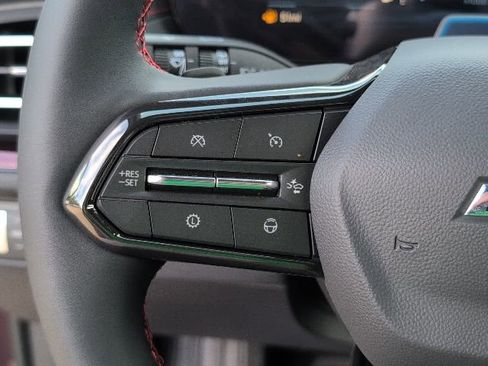 New 2026 Chevrolet Traverse RS w/ LPO, Floor Liner Package image 24