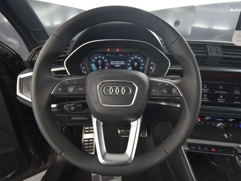 New 2025 Audi Q3 2.0T Premium AWD/4WD image 19