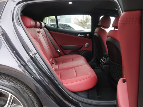 Used 2020 Kia Stinger GT-Line w/ Sun & Sound Package RWD image 18