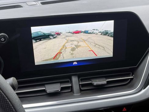 Certified 2024 Chevrolet Trax LT image 23