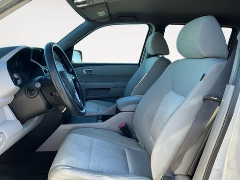 Used 2015 Honda Pilot LX image 12