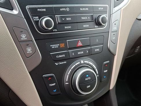 Used 2017 Hyundai Santa Fe Sport AWD/4WD image 17