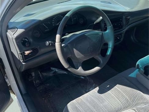 Used 2004 Buick Century Custom FWD image 22