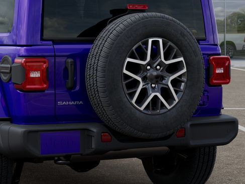 New 2026 Jeep Wrangler Unlimited Sahara AWD/4WD image 14