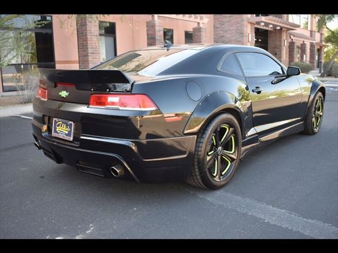 Used 2015 Chevrolet Camaro LS RWD image 7