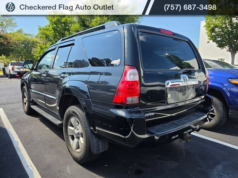 Used 2008 Toyota 4Runner SR5 AWD/4WD image 4