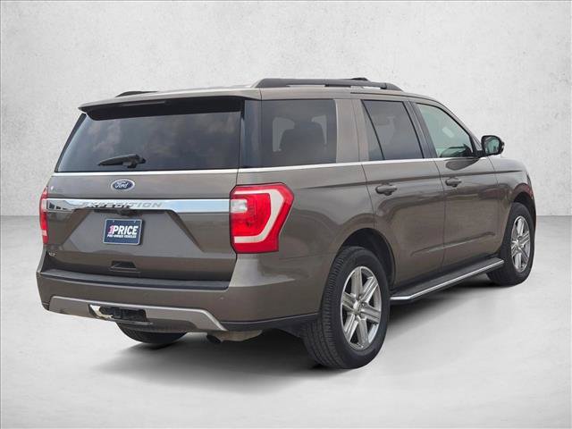 Used 2018 Ford Expedition XLT w/ Equipment Group 202A RWD image 5