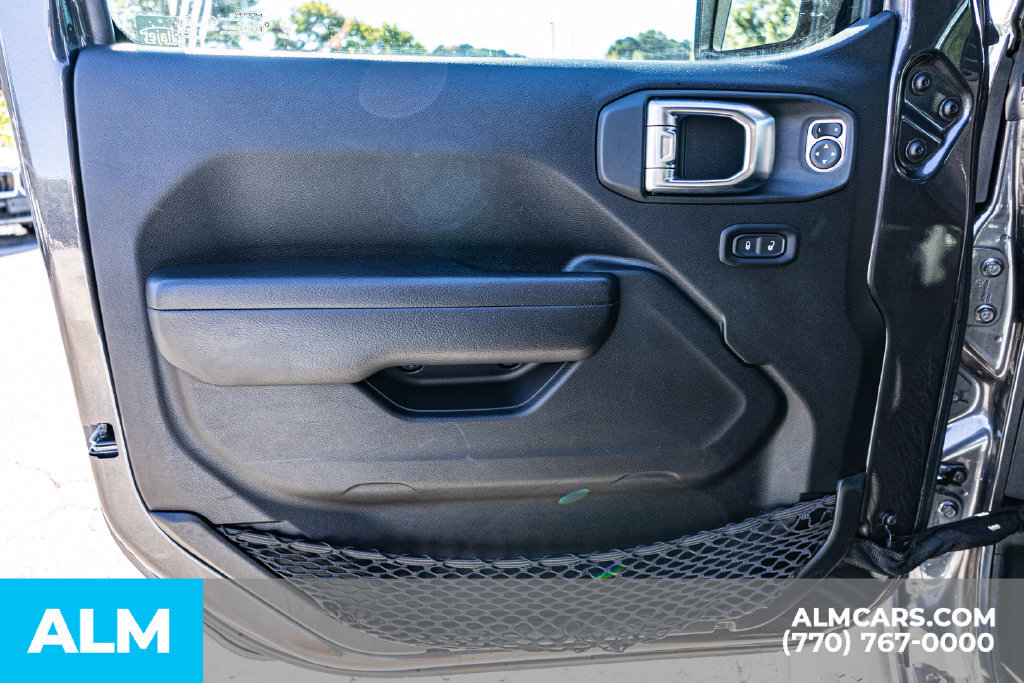 Used 2022 Jeep Wrangler Sport AWD/4WD image 43