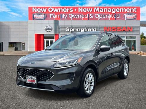 Used 2020 Ford Escape SE AWD/4WD image 2