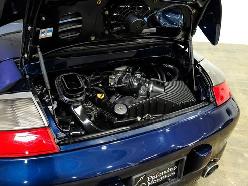 Used 2004 Porsche 911 Carrera 4S image 43