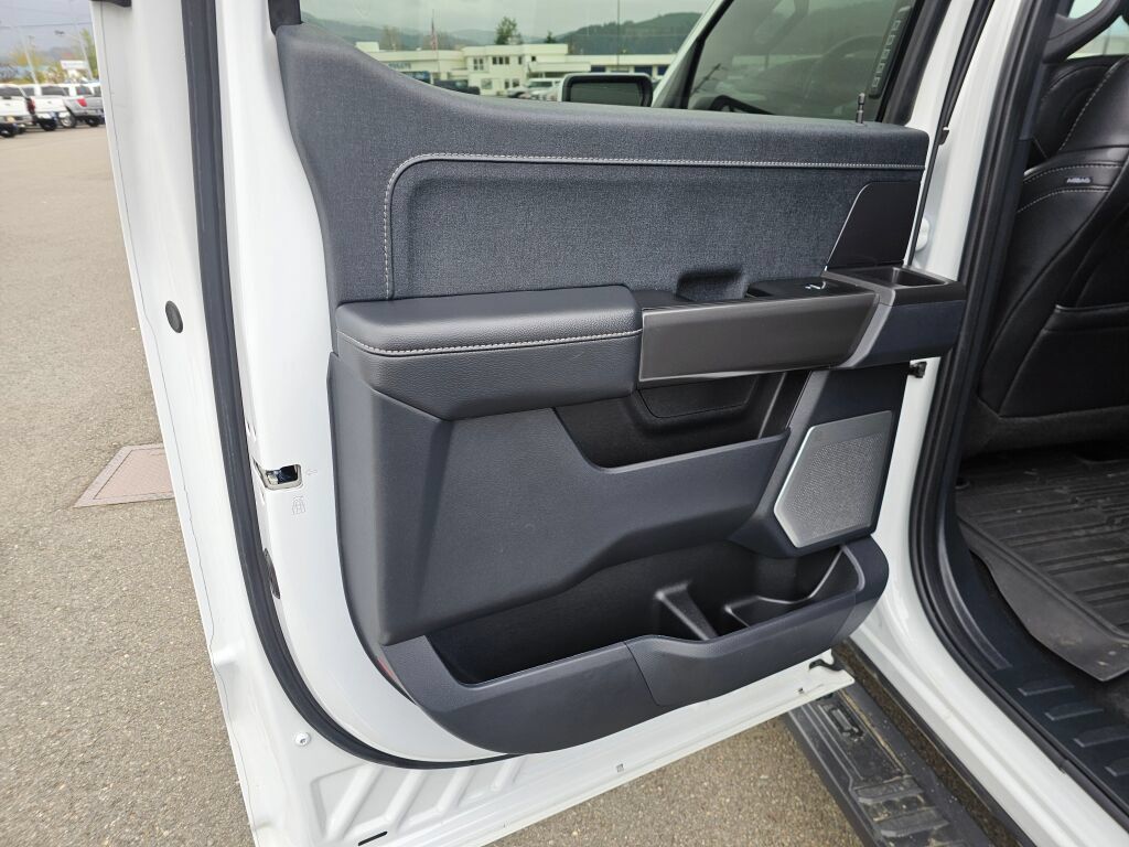 Used 2024 Ford F150 Lariat w/ Equipment Group 502A High AWD/4WD image 12