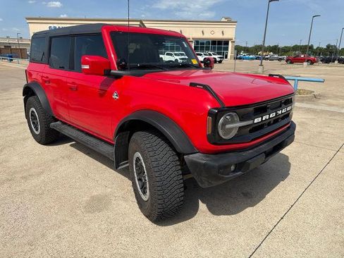 Certified 2023 Ford Bronco Outer Banks w/ Sasquatch Package AWD/4WD image 20