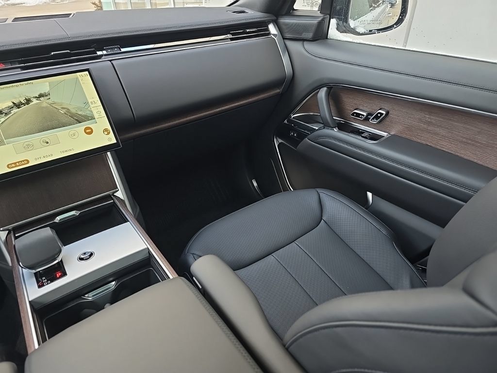 New 2025 Land Rover Range Rover SE AWD/4WD image 20