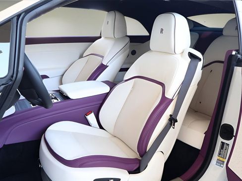 Certified 2024 Rolls-Royce Spectre Base w/ Spectre Launch Package image 15