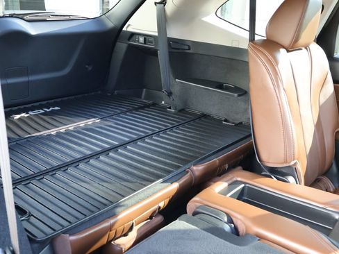 Used 2024 Acura MDX SH-AWD w/ Technology Package image 13