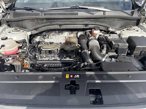 Used 2021 Hyundai Santa Fe Calligraphy image 13