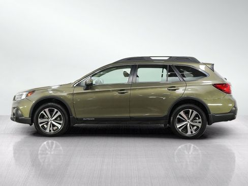Used 2019 Subaru Outback 2.5i Limited w/ Protection Package #1 AWD/4WD image 2