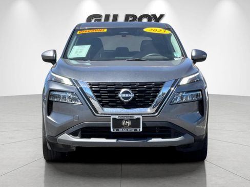 Used 2023 Nissan Rogue SV FWD image 9