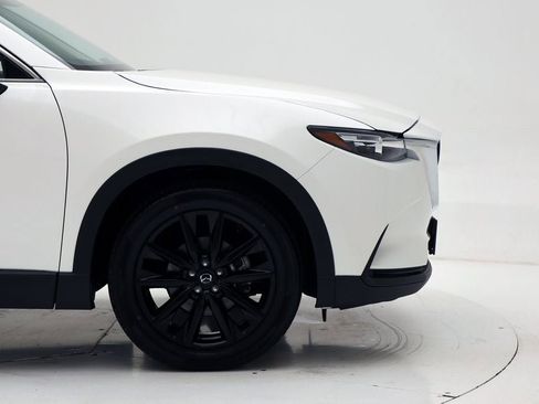 Used 2023 MAZDA CX-9 Touring Plus image 4