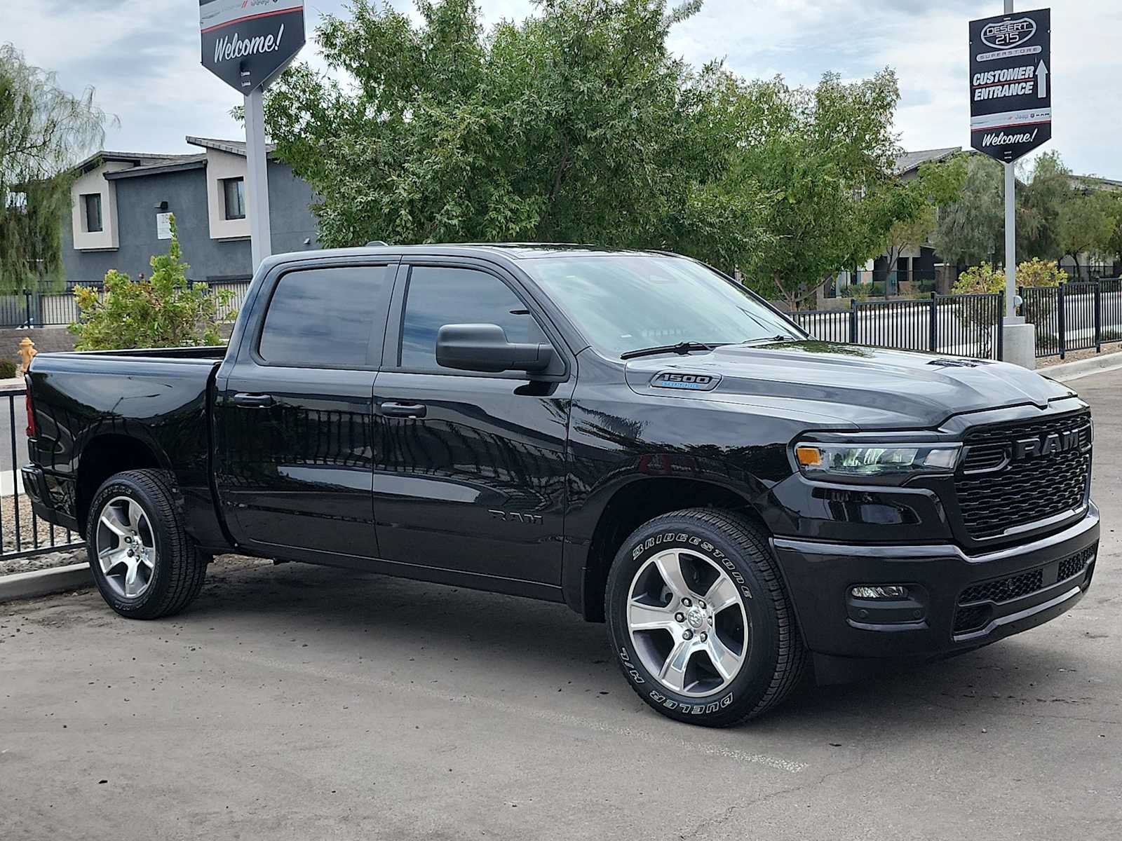 Used 2026 RAM 1500 Express RWD image 2