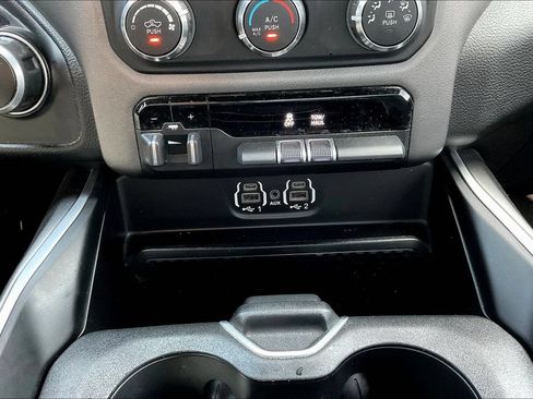 Used 2021 RAM 1500 Big Horn RWD image 15