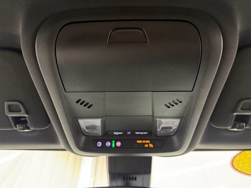 Certified 2022 Chevrolet Equinox RS FWD image 33