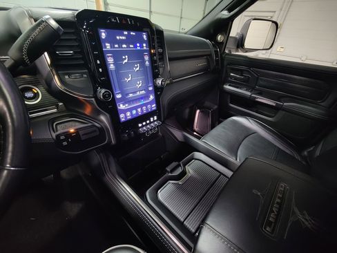 Used 2021 RAM 3500 Limited image 34