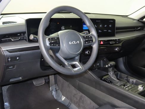 Used 2025 Kia K5 LXS image 34