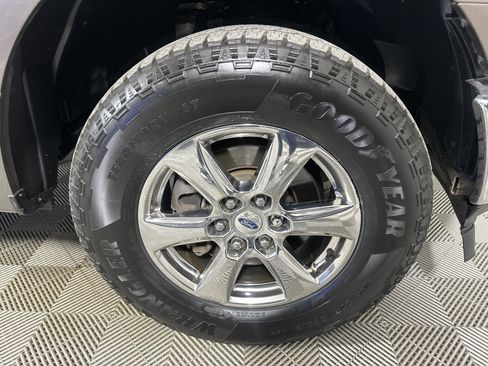 Used 2018 Ford F150 XLT w/ Equipment Group 302A Luxury image 24