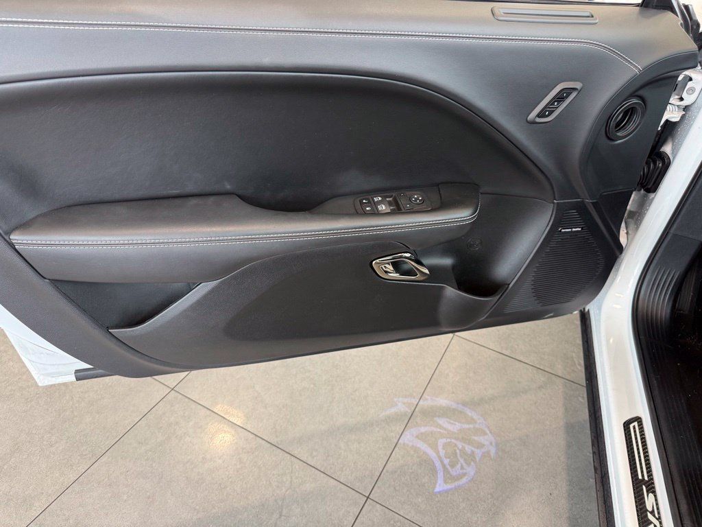Used 2023 Dodge Challenger SRT Hellcat RWD image 6