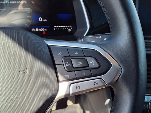 Used 2023 Volkswagen Jetta SE image 21