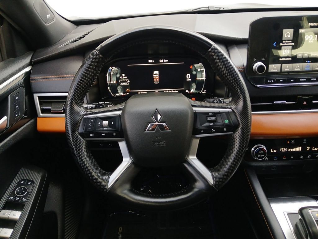 Used 2023 Mitsubishi Outlander SEL 40th Anniversary AWD/4WD image 21