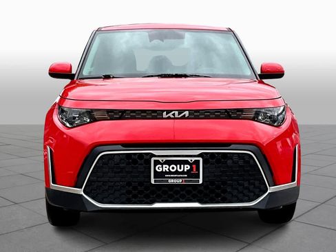 Used 2023 Kia Soul LX w/ LX Technology Package image 4