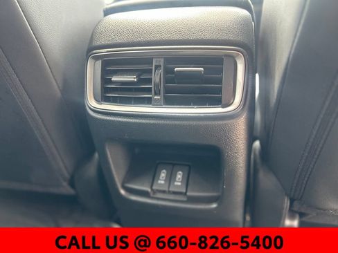 Used 2022 Honda CR-V Touring image 11