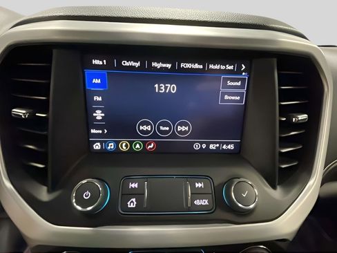 Used 2023 GMC Acadia SLE w/ Driver Convenience Package image 10