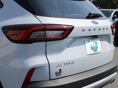 New 2026 Ford Escape Active FWD image 24