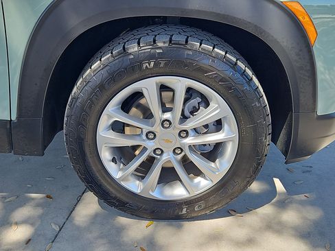 Certified 2025 Chevrolet TrailBlazer LS w/ LS Convenience Package image 32