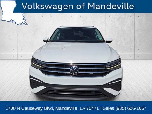 Used 2022 Volkswagen Tiguan SE FWD image 8