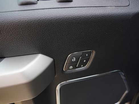 Certified 2019 Ford F150 Lariat AWD/4WD image 23