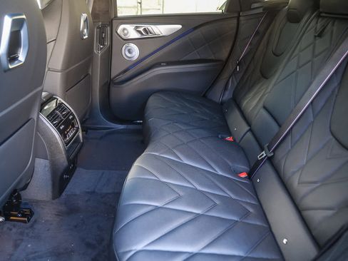 New 2026 BMW XM Label Red image 15