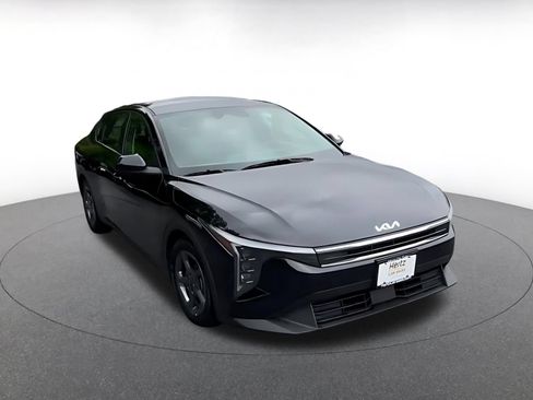 Used 2025 Kia K4 FWD image 16
