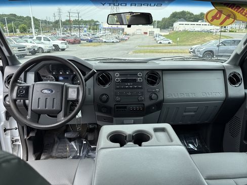 Used 2014 Ford F350 XL w/ Power Equipment Group AWD/4WD image 28